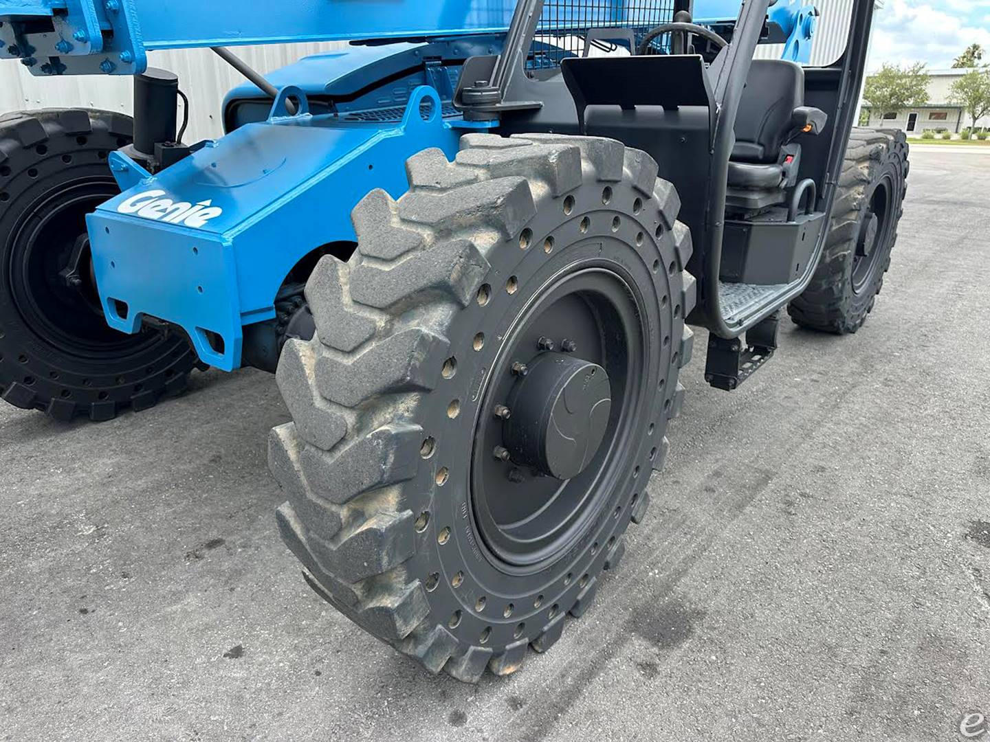 2017 Genie GTH844
