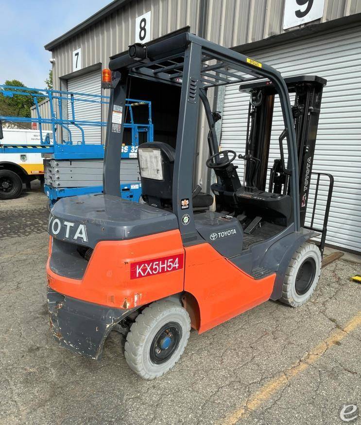 2021 Toyota KX5H54