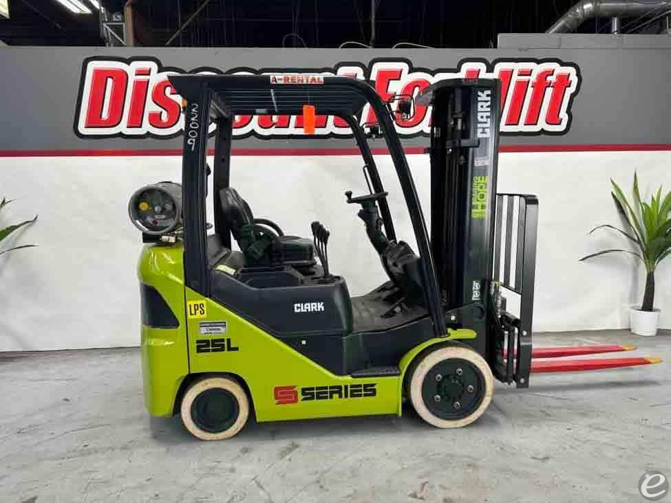 2024 Clark S25CL LP Gas Forklift