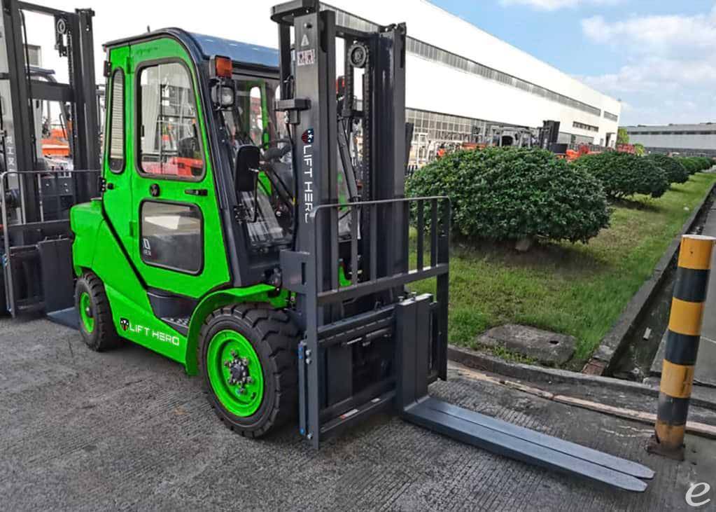 2024 Lift Hero CPD30 Electric Forklift - 123Forklift