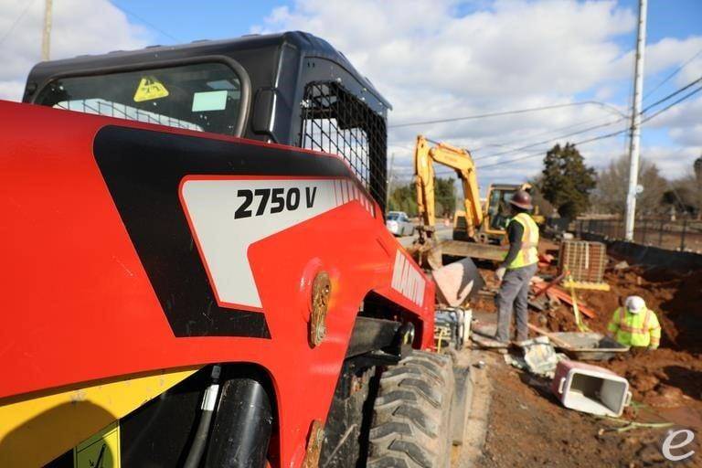 2026 Manitou 2750V