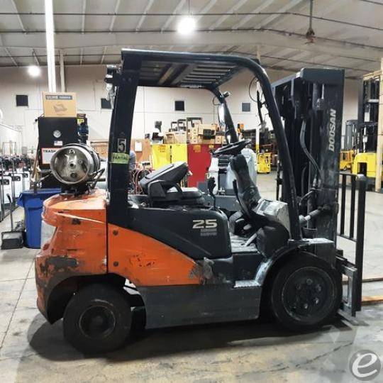 2018 Doosan G25N-7 LP Gas Forklift