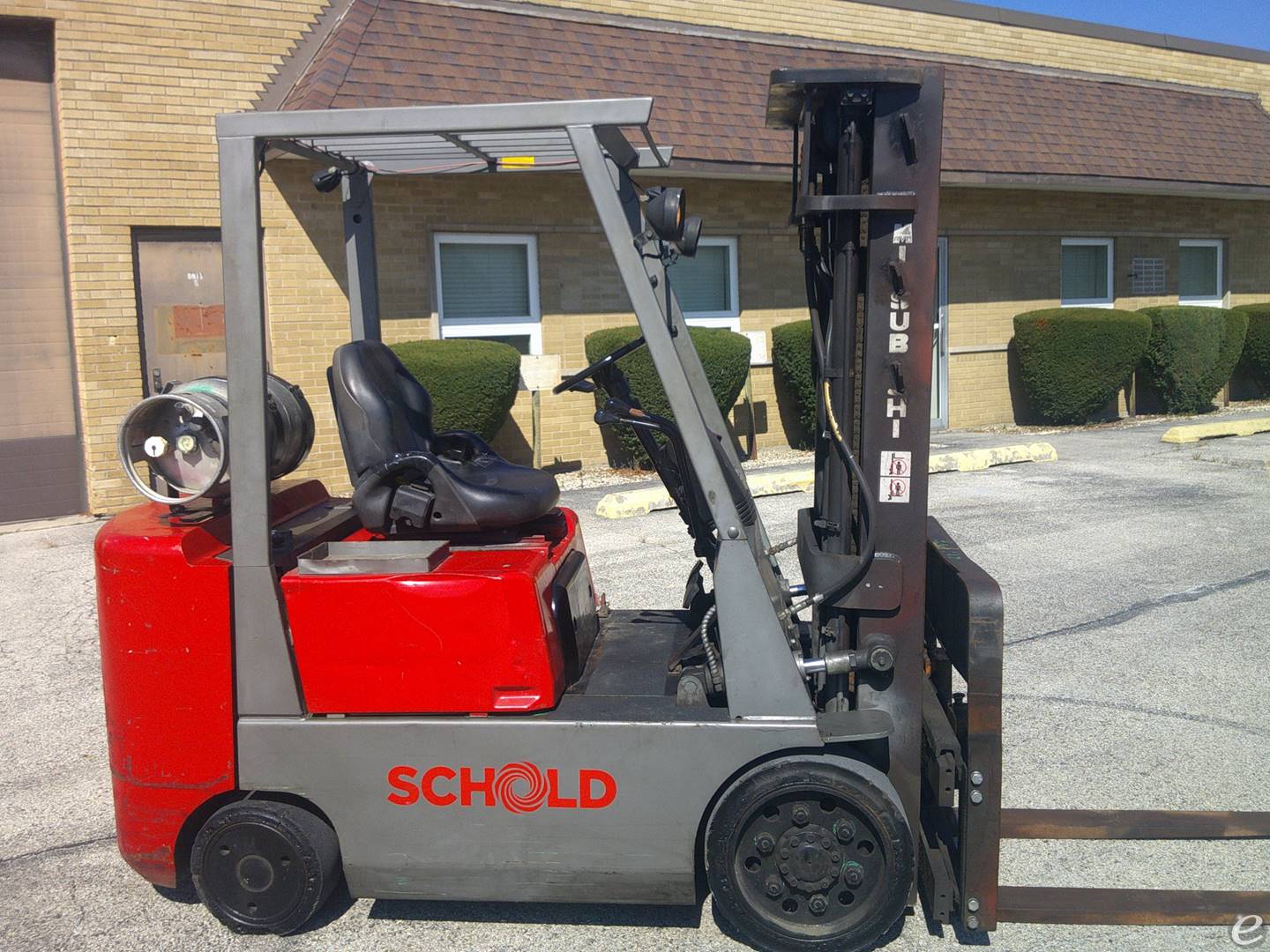 1999 Mitsubishi FGC25