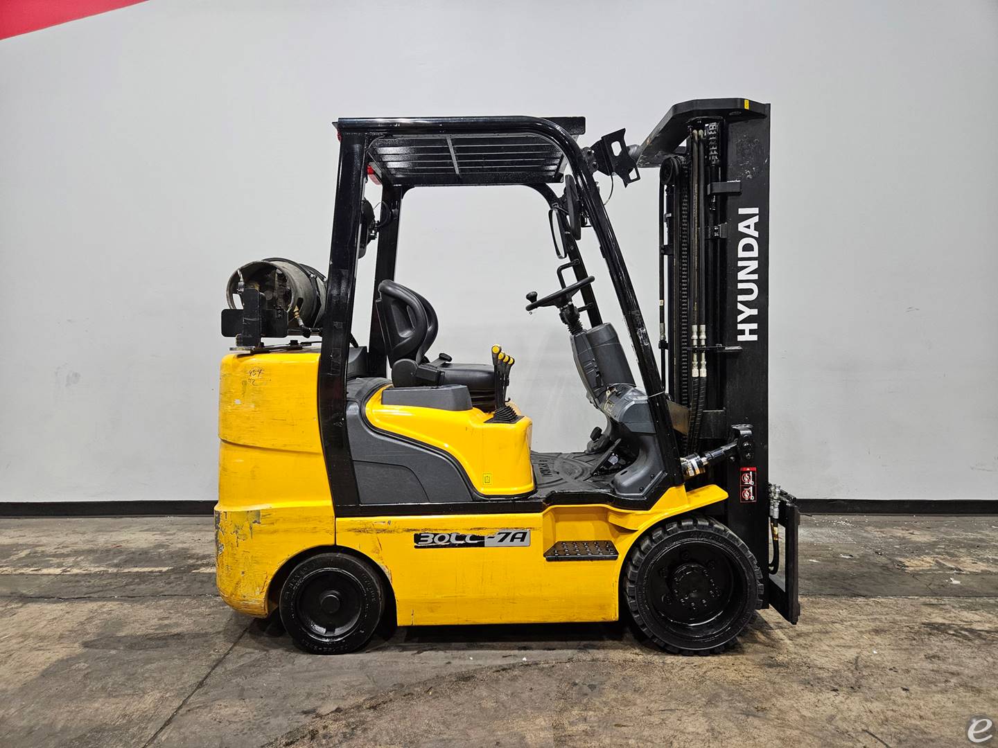 2019 Hyundai 30LC-7A