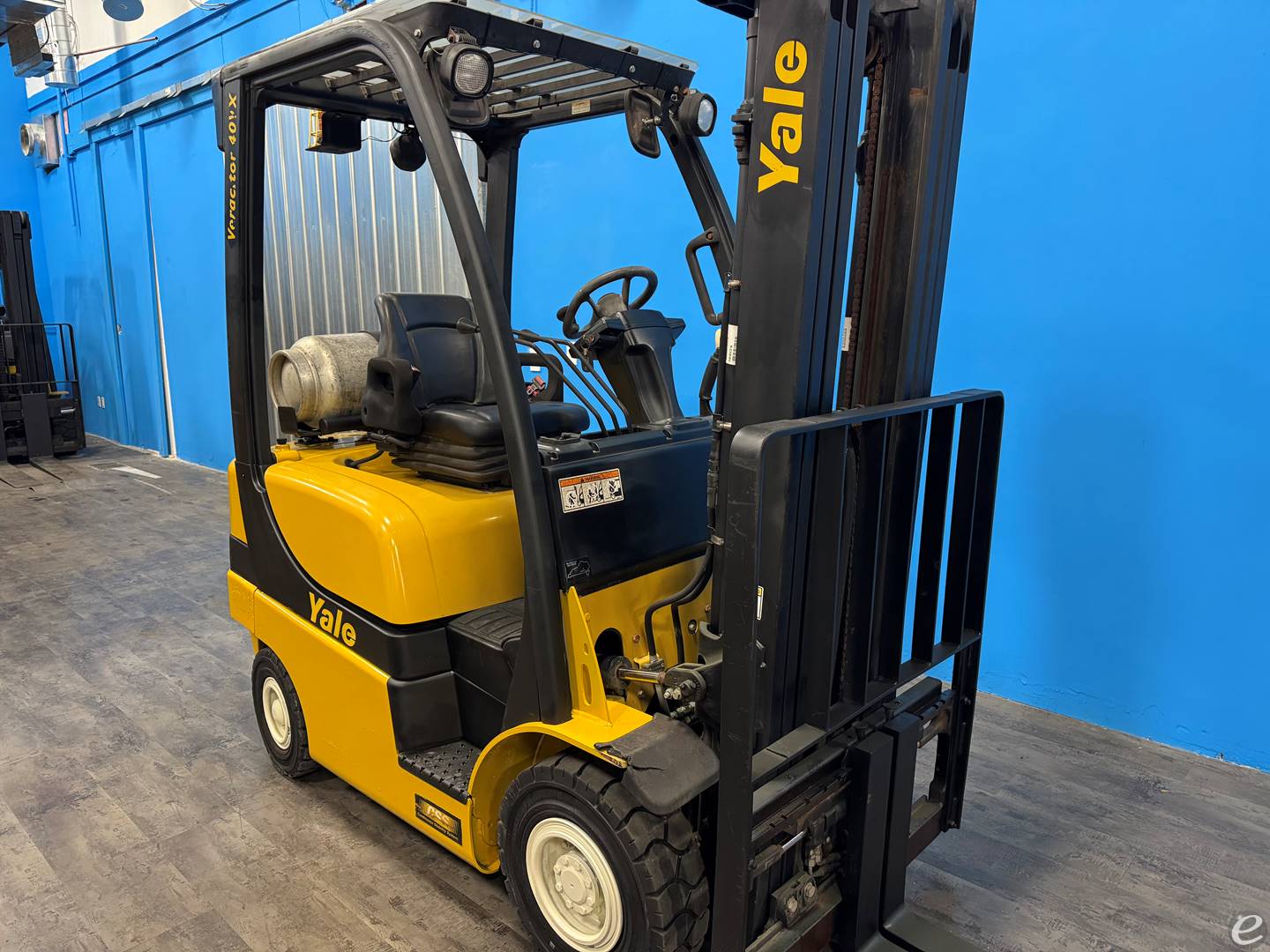 2014 Yale GLP040SVX