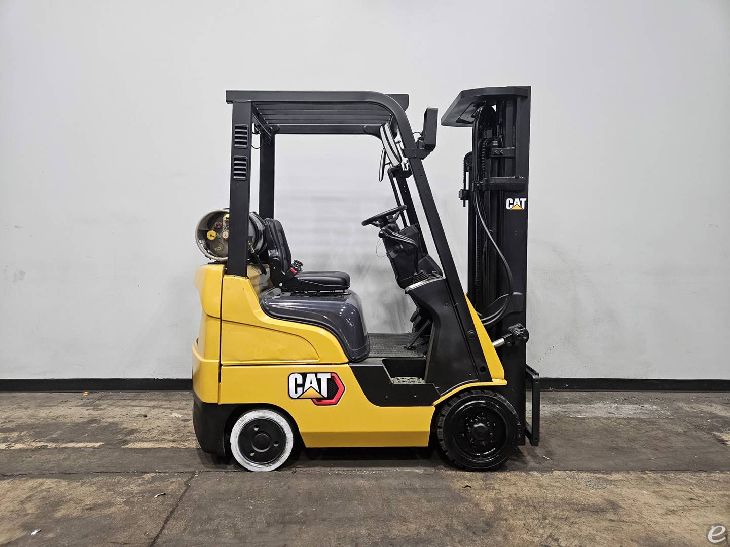 2016 Cat 2C3000
