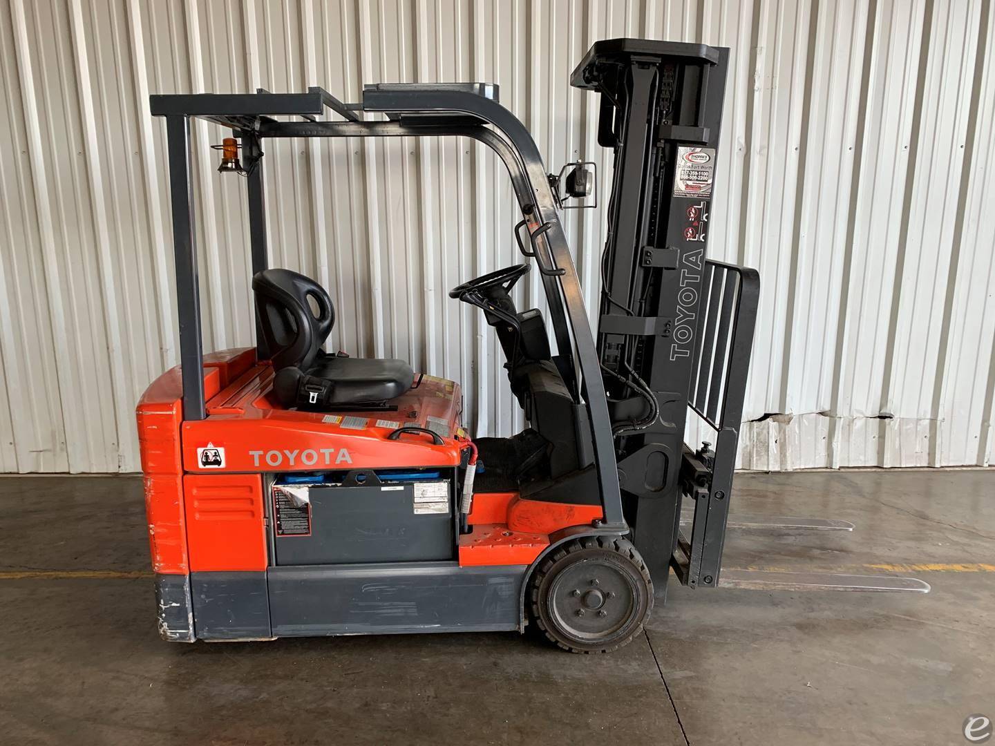2010 Toyota 7FBEU20 Electric Forkli...