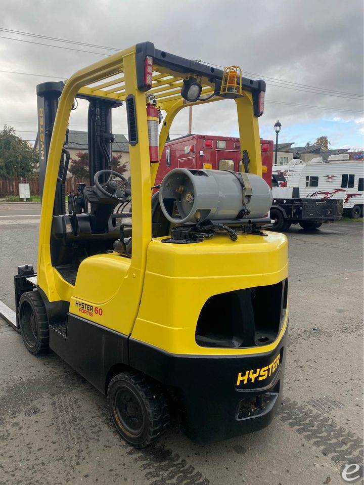 2010 Hyster S60FT