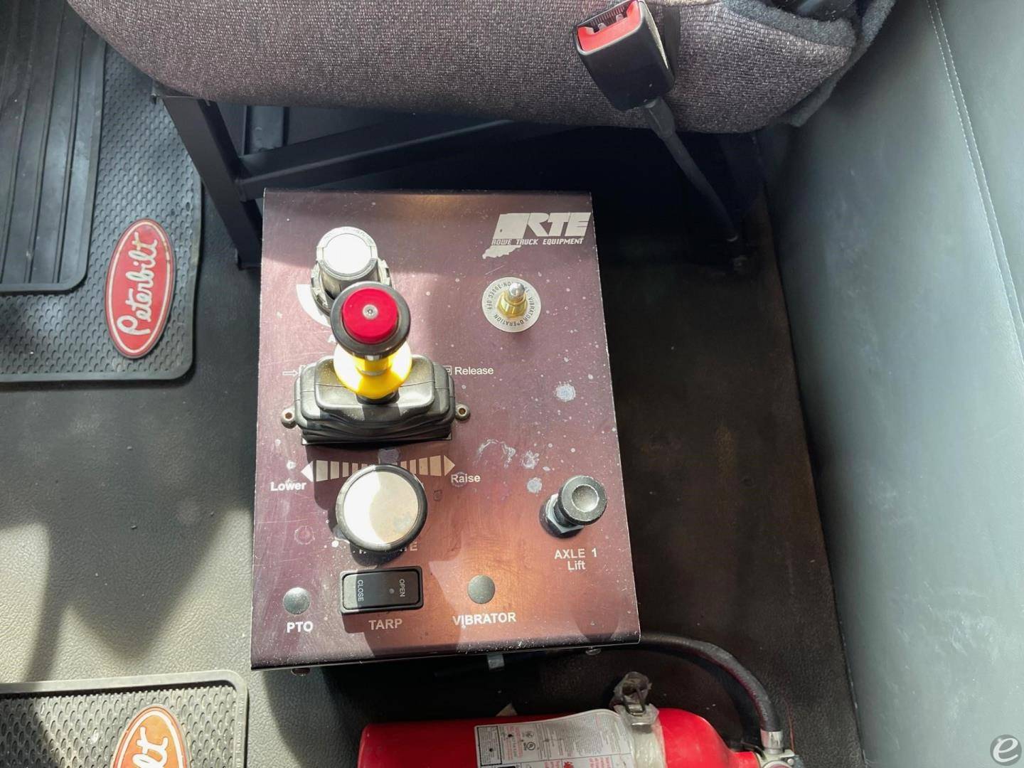 2021 Peterbilt 567