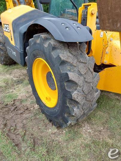 2019 JCB 510-56