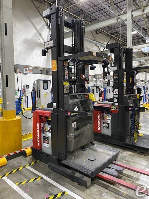 2011 Raymond 540-OPC30TT Electric Order Picker - 123Forklift