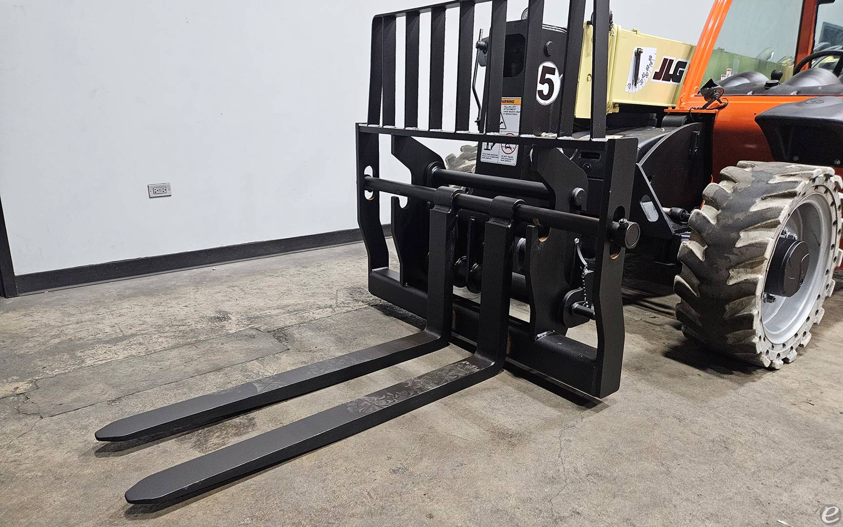 2015 JLG G5-18A