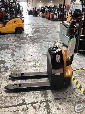  Big Joe D40-22X36 Electric Forklif...