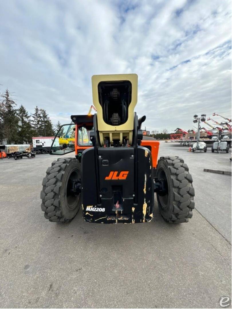 2022 JLG 1255