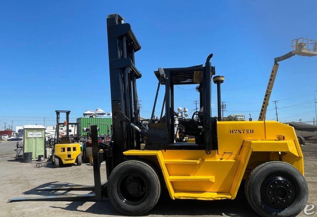 2000 Hyster H210XL Diesel Forklift - 123Forklift