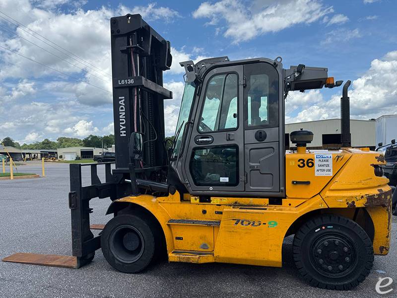 2019 Hyundai 70D-9