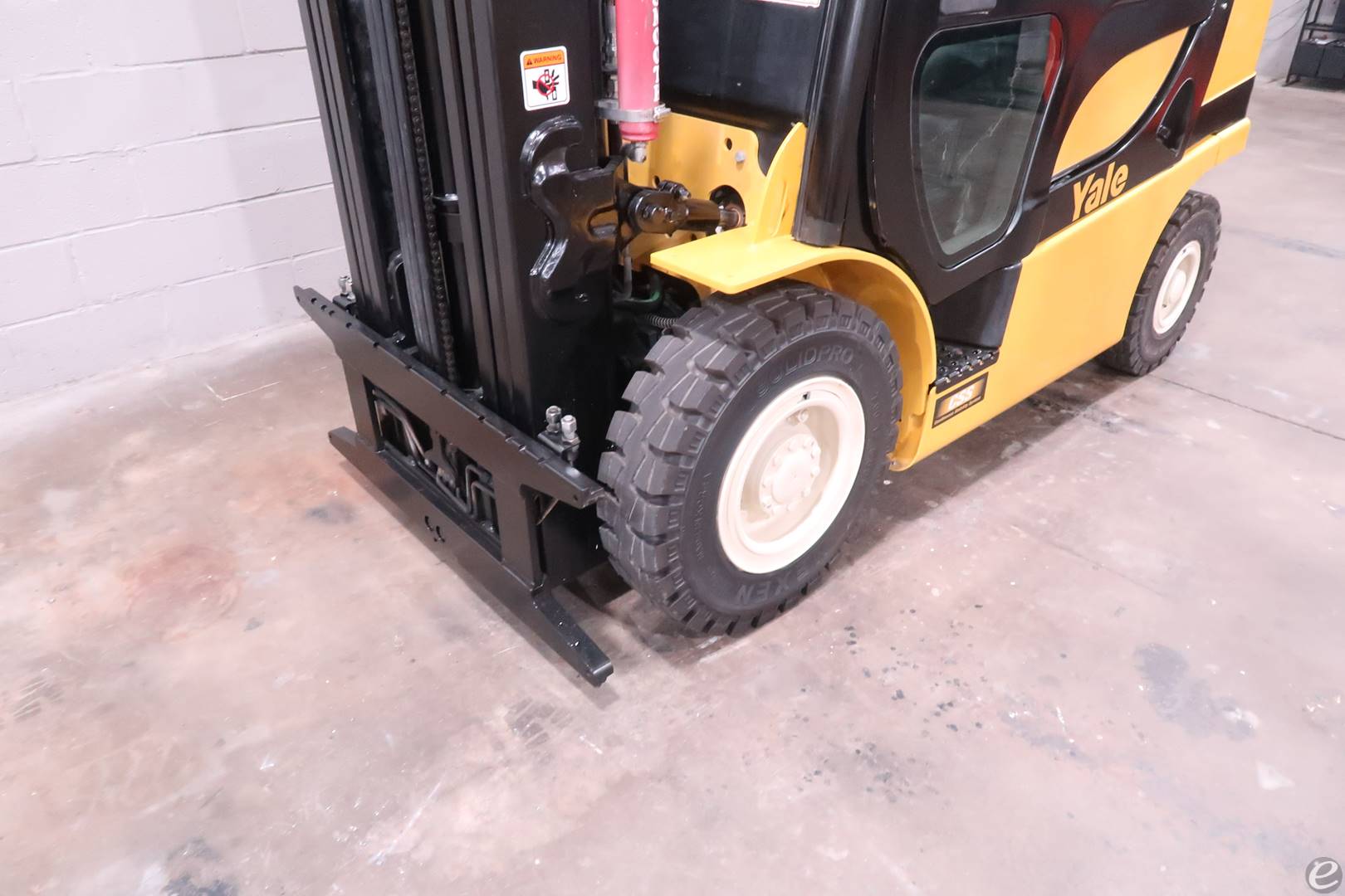 2016 Yale GDP050VX