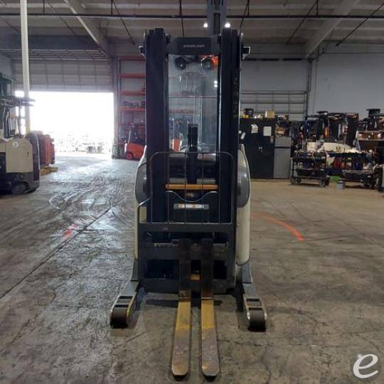 2016 Crown RR5725-45
