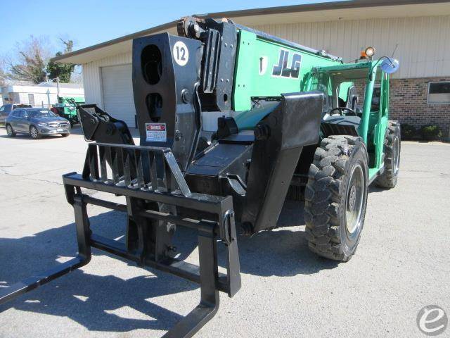 2015 JLG 1255