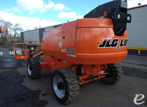 2017 JLG 600S