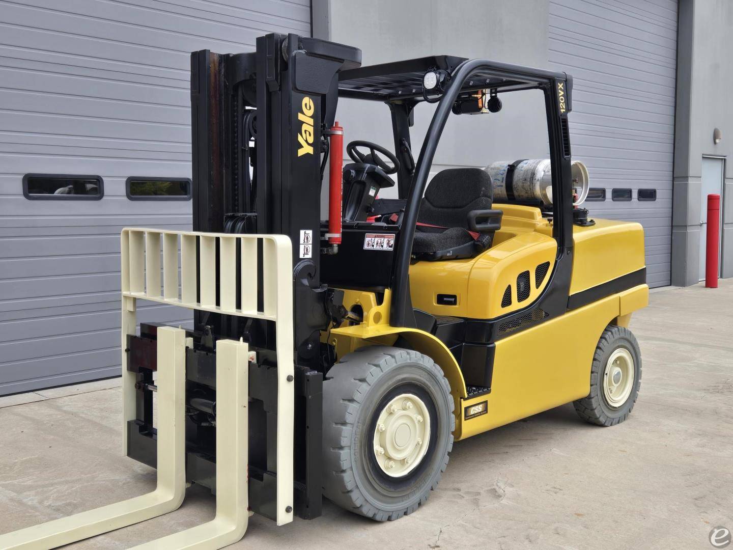 2021 Yale GLP120VX