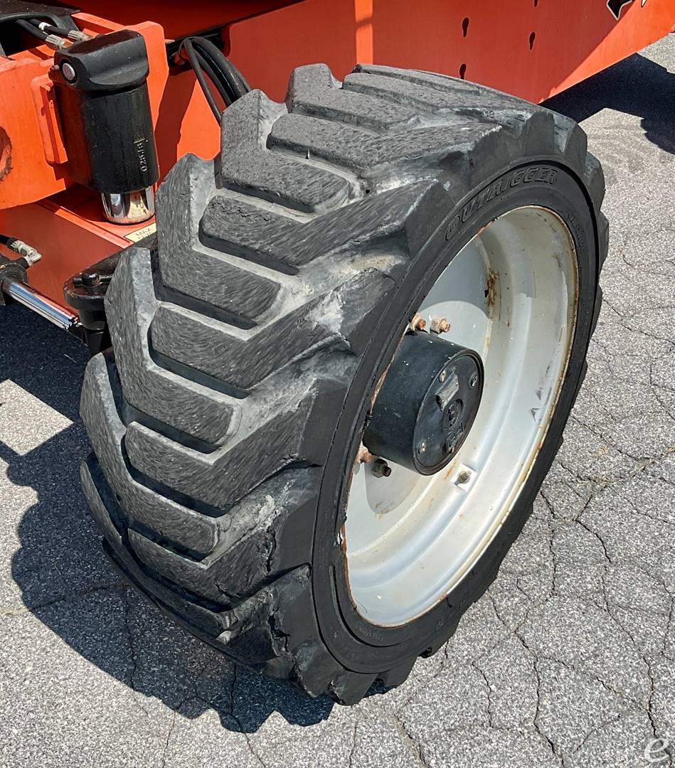 2015 JLG 600AJ