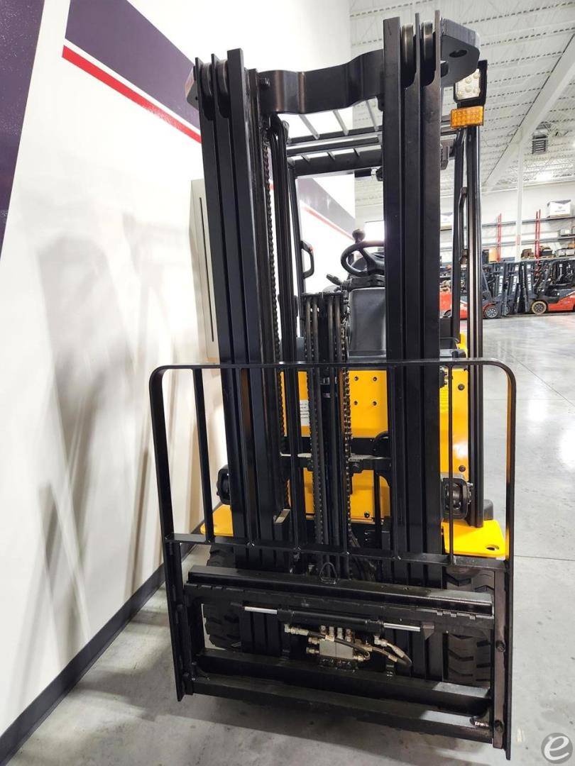 2022 Hyundai 25BC-9