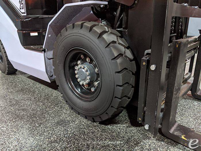 2026 Viper Lift Trucks FY25