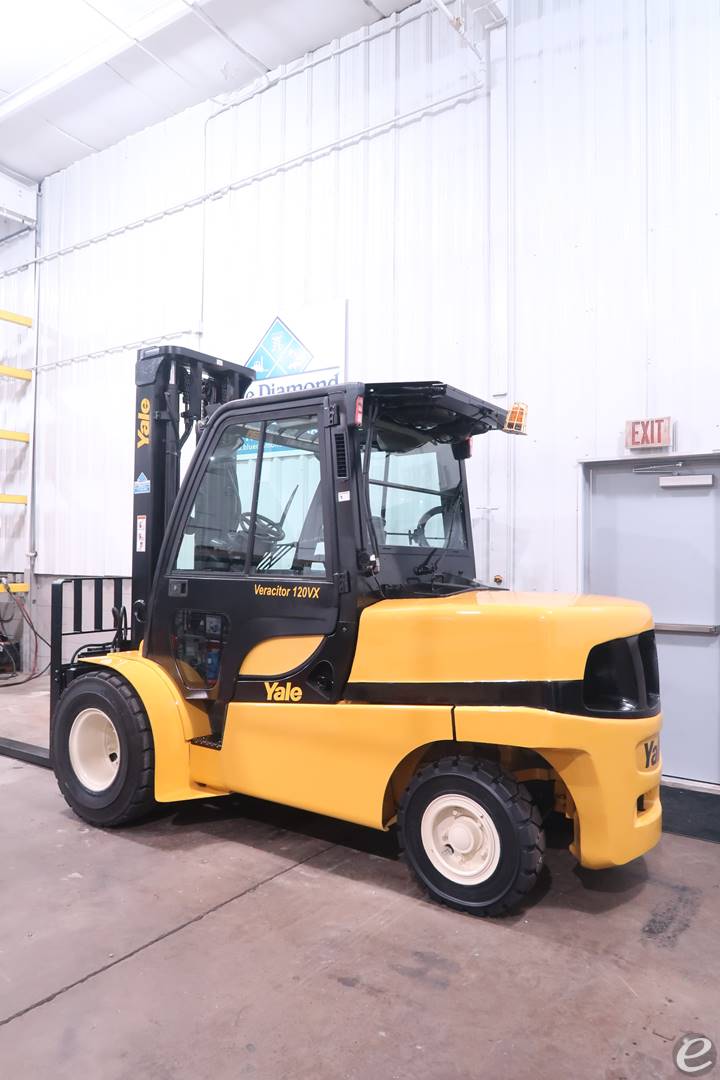 2012 Yale GDP120VX