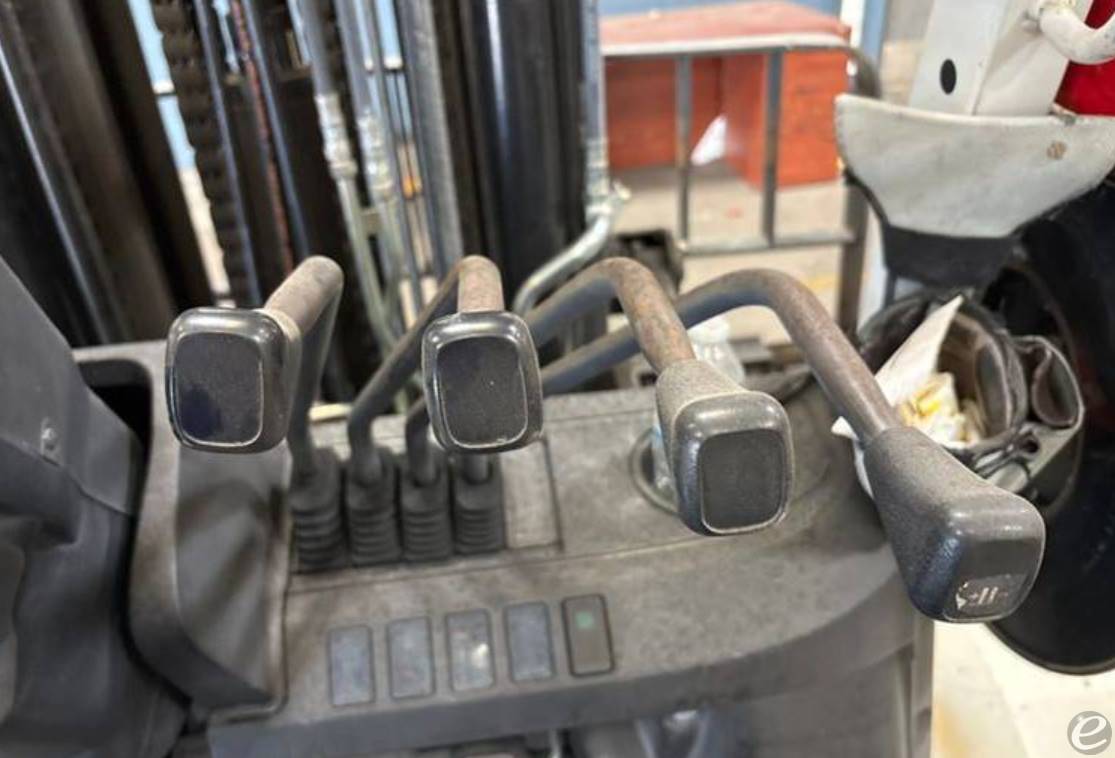 2018 Unicarriers PF110YLP
