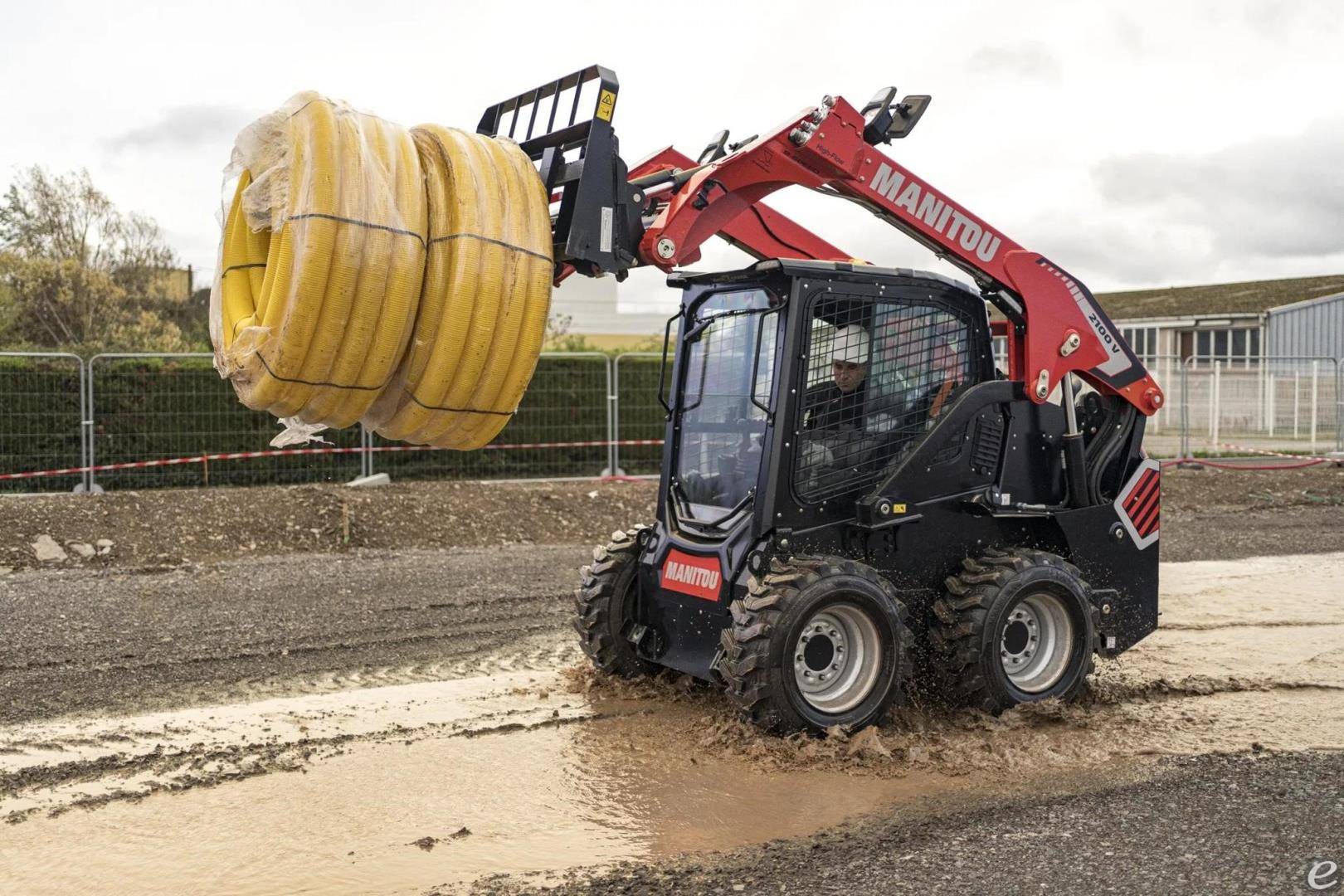 2026 Manitou 2100V