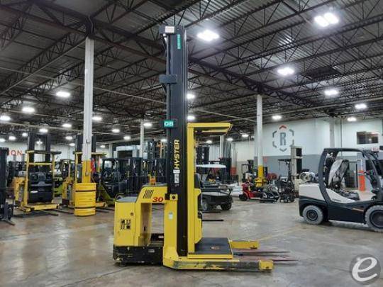 2017 Hyster R30XMA3 Electric Order Picker - 123Forklift