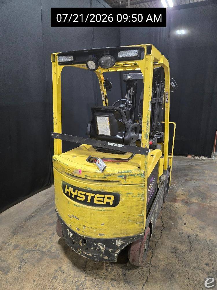 2017 Hyster E55XN