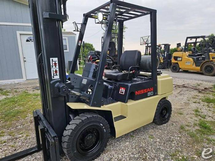 2002 Nissan                                             PJ02A25VPV LP Gas Forklift - 123Forklift
