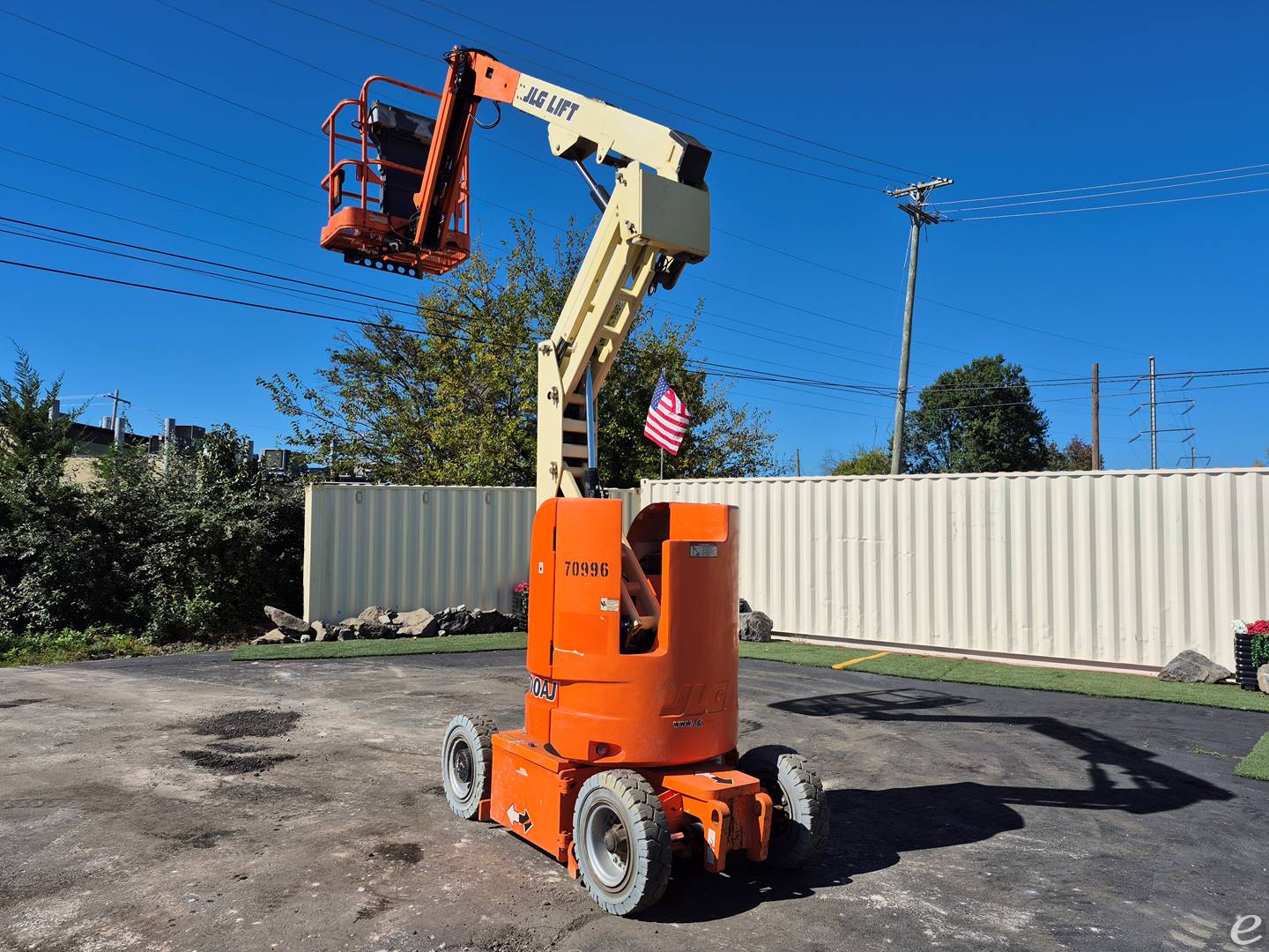 2013 JLG E300AJ