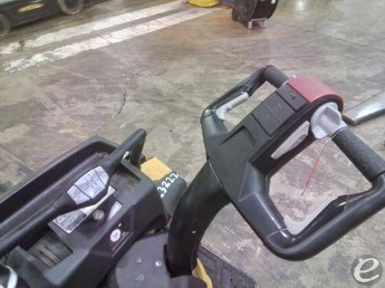 2022 Yale MPE080