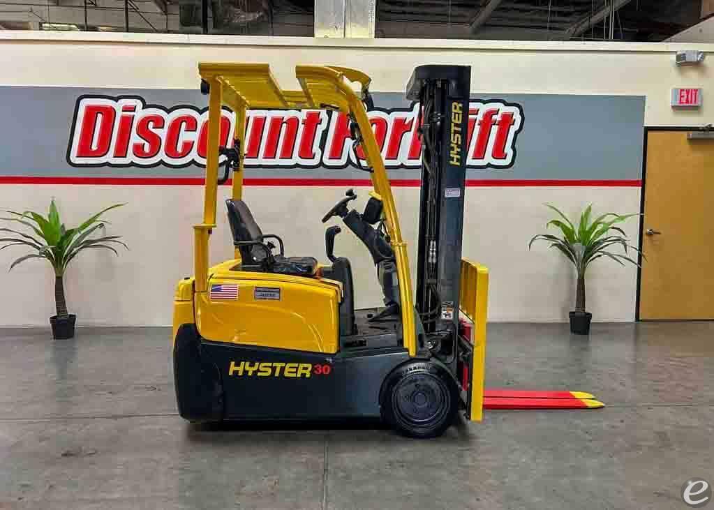 2017 Hyster J30XNT Electric Forklif...