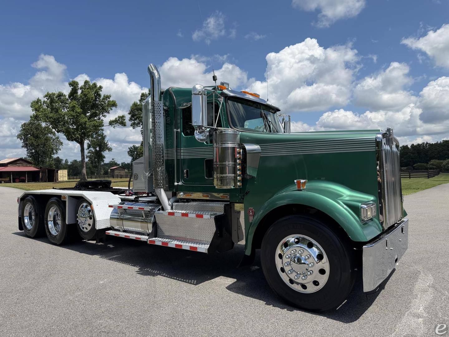 2013 Kenworth W900