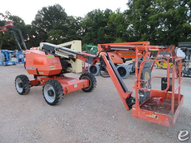 2018 JLG 340AJ