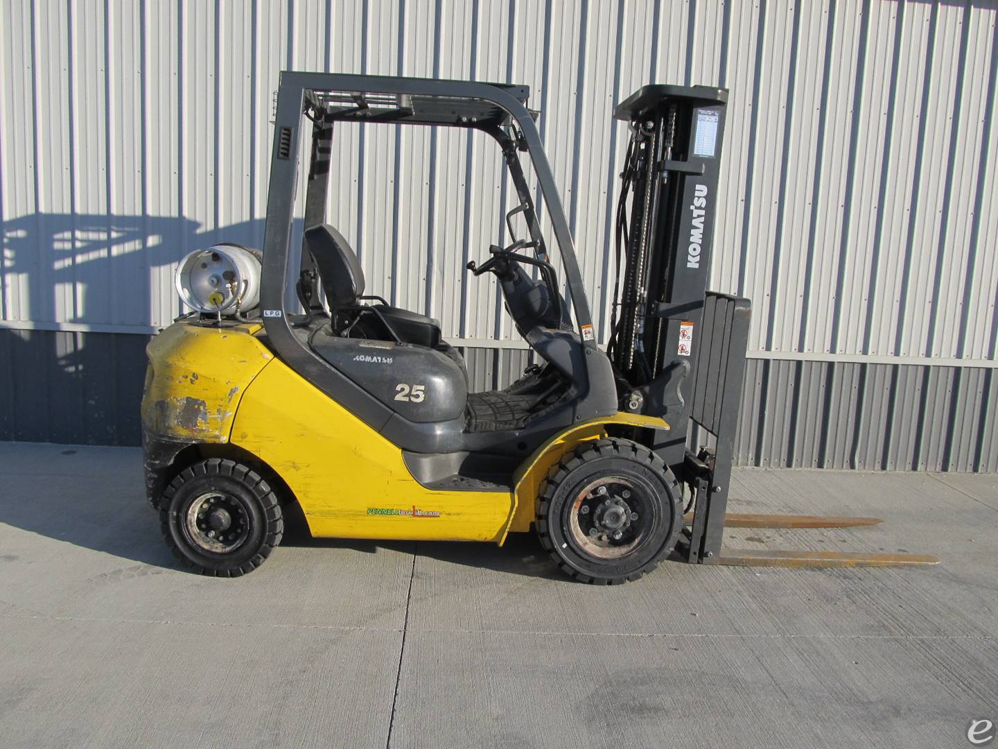 2021 Komatsu FG25T-16
