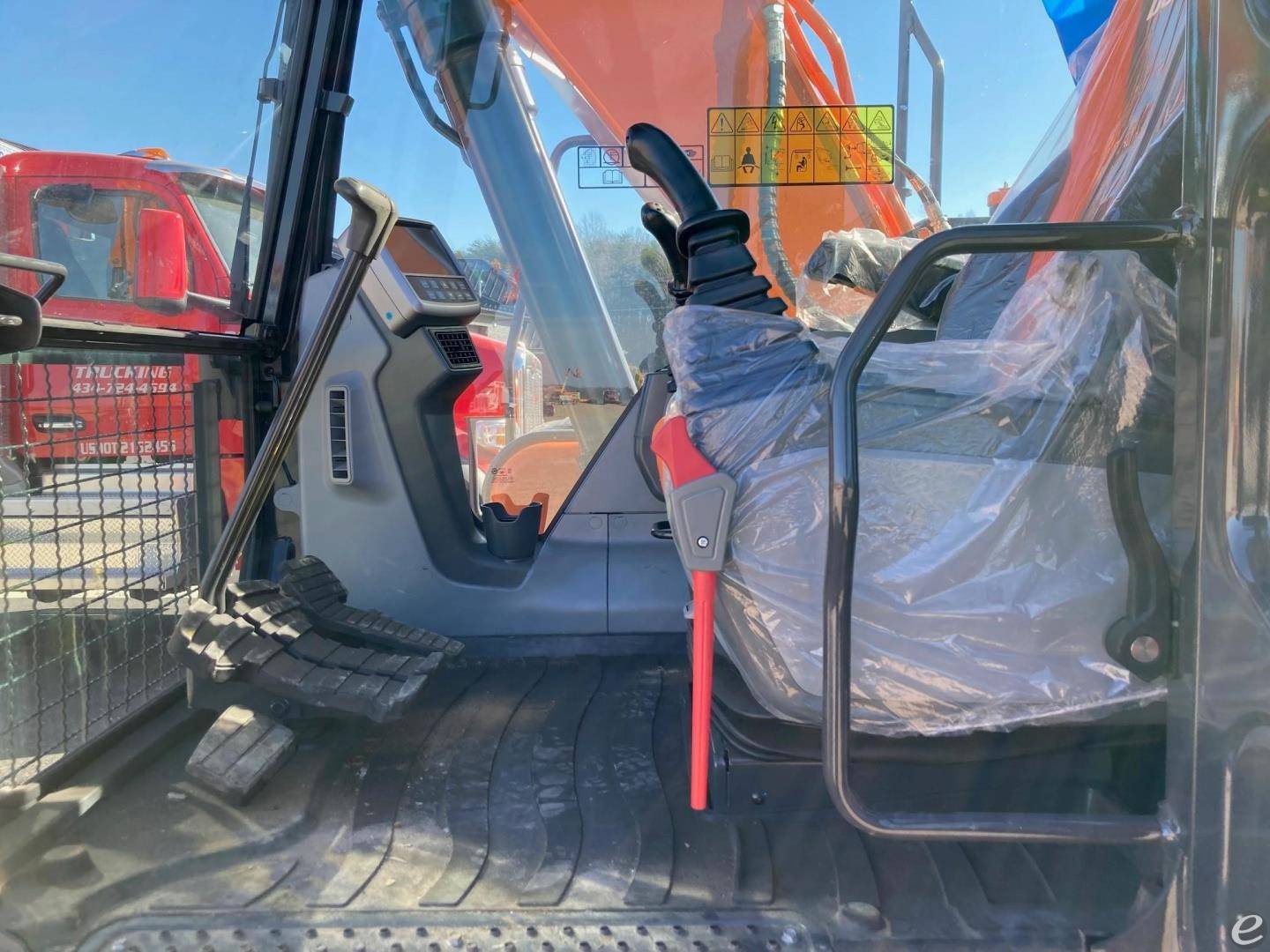 2022 Doosan DX140 LC