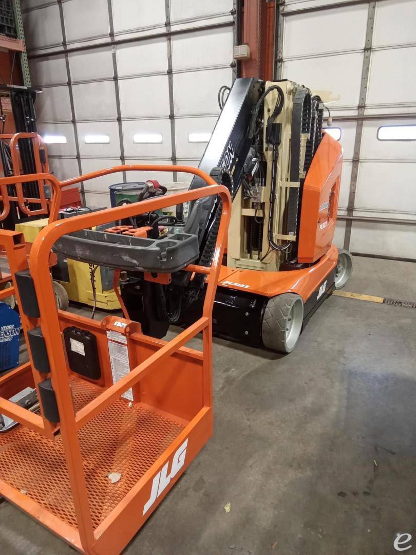 2015 JLG TOUCAN 32E