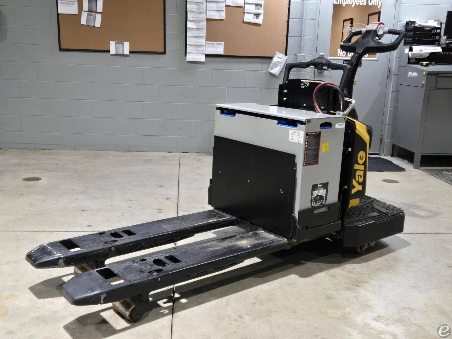 2019 Yale MPE060LG