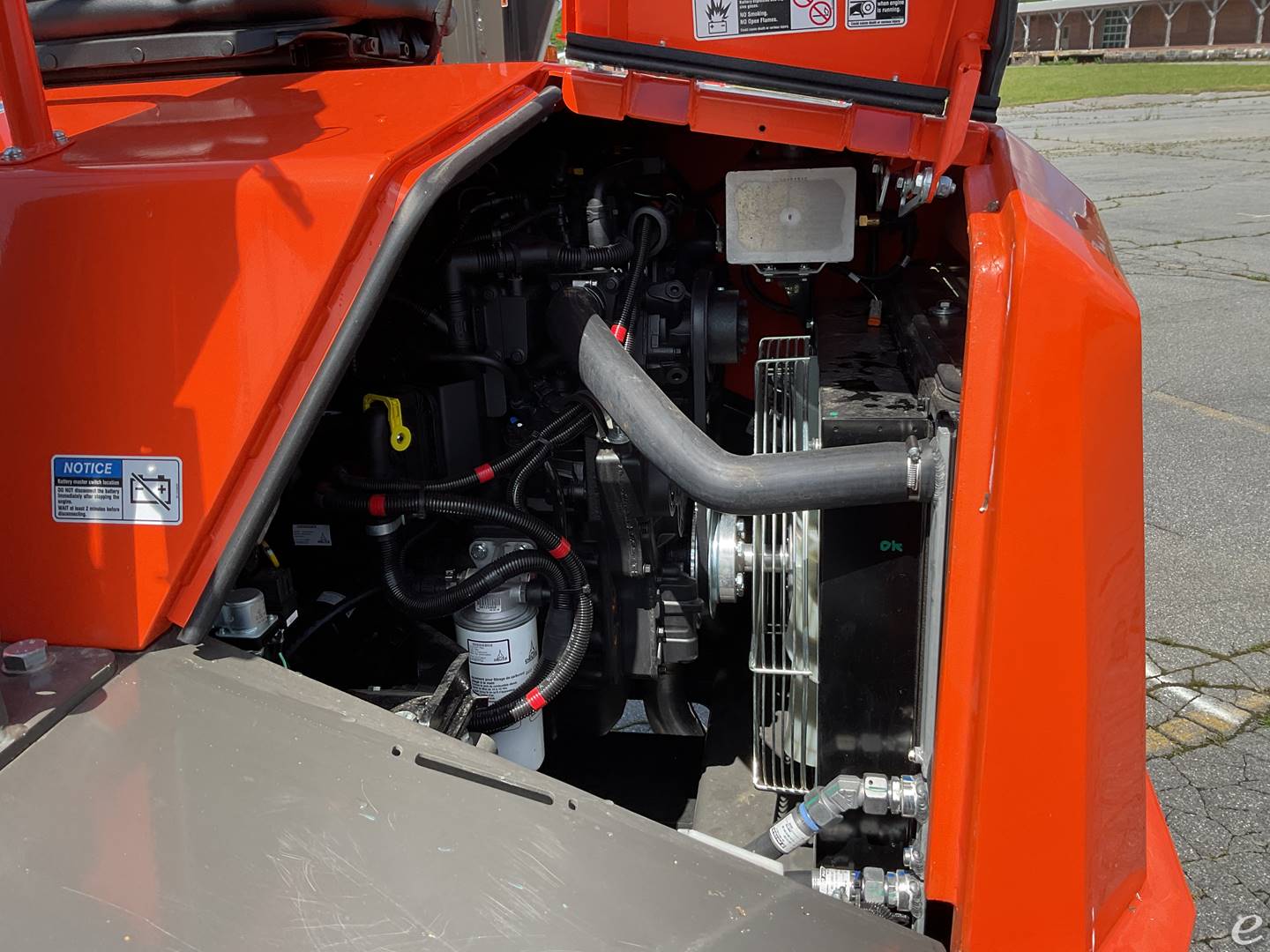 2026 JLG D601AHG
