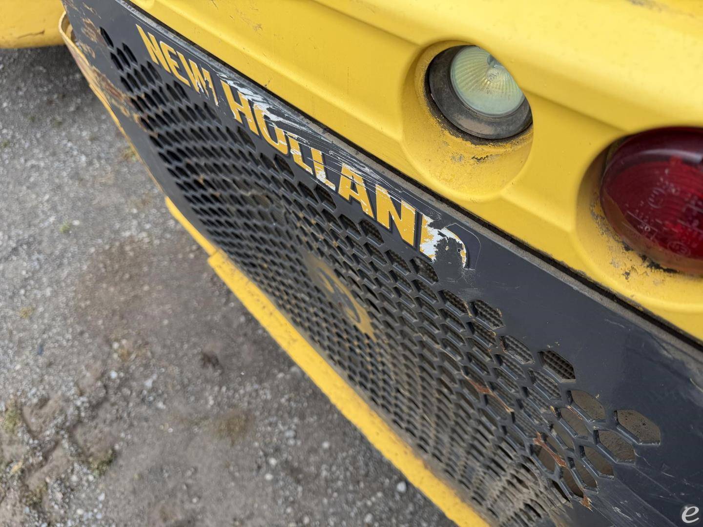 2016 New Holland C232