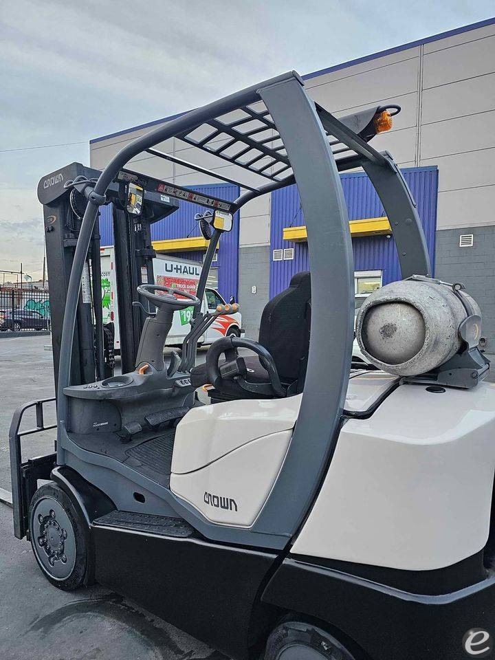 2016 Crown C5 1000-50