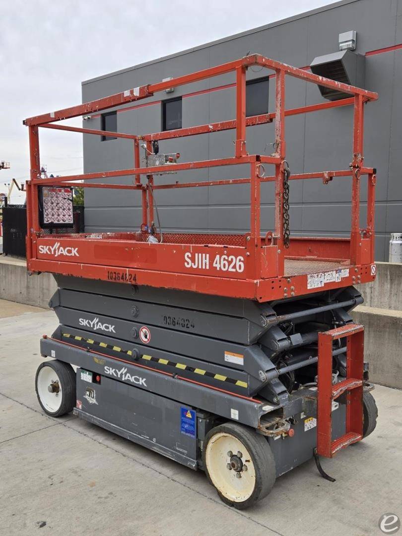2015 Skyjack SJIII4626 Electric Scissor Lift - 123Forklift