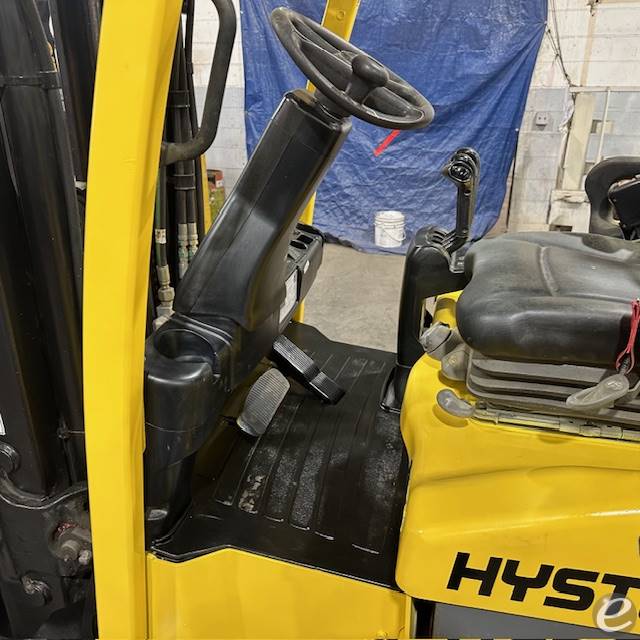 2020 Hyster E100XN