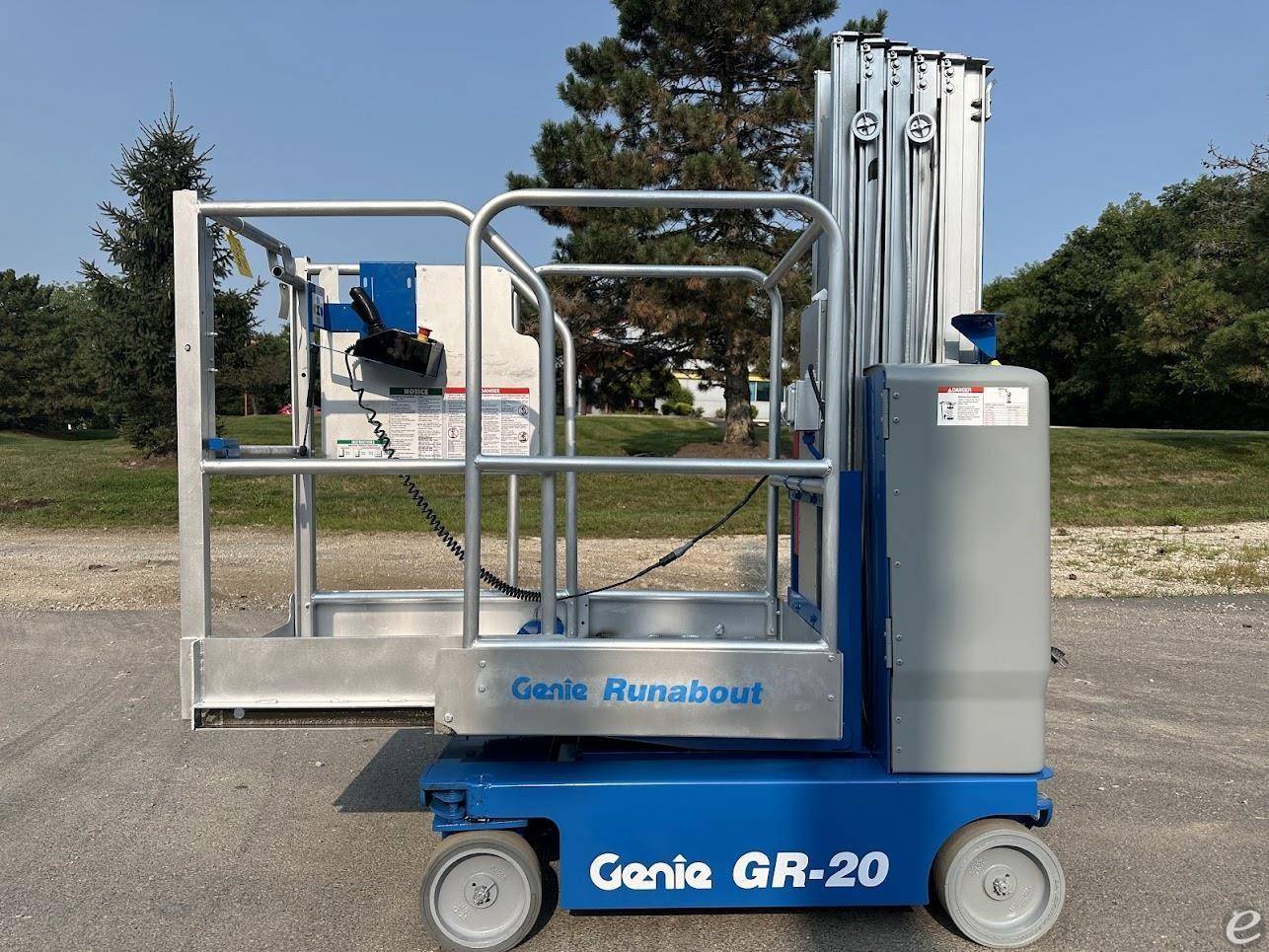 2016 Genie GR20 Electric Scissor Li...
