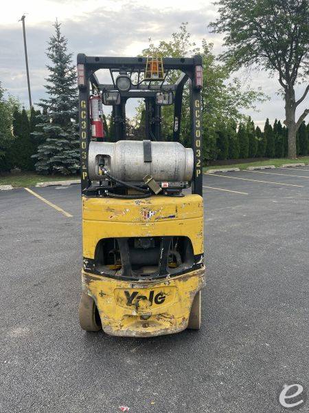 2016 Yale GLC030VXNRAE082